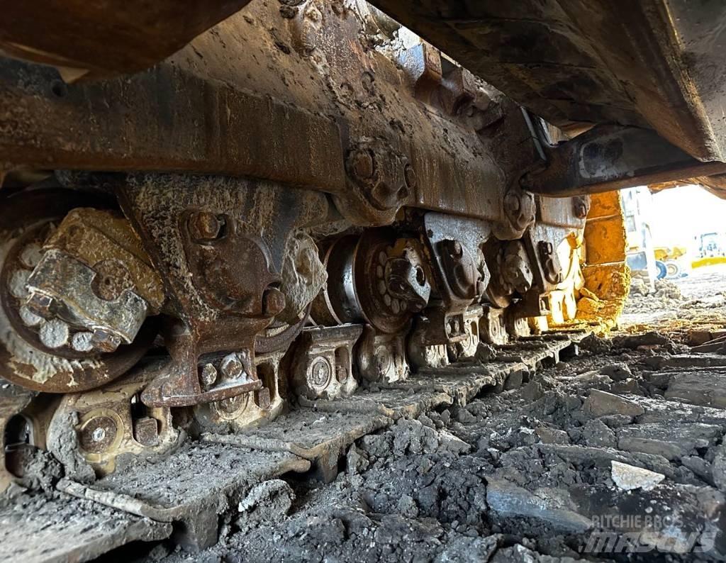 CAT D 9 T Dozers - Tratores rastos