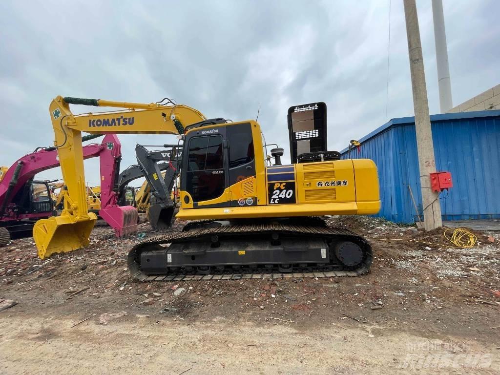 Komatsu PC 240 Escavadeiras de esteiras