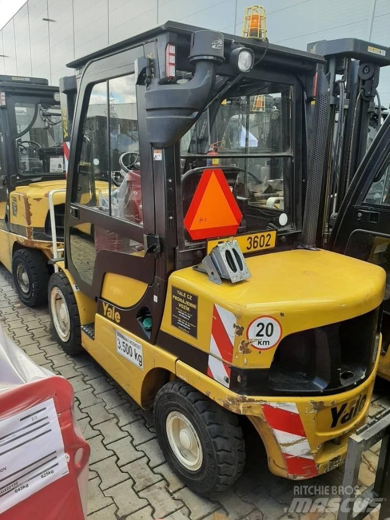 Yale GDP35VX Empilhadores Diesel