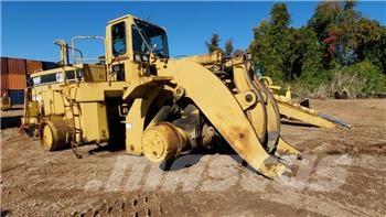 CAT 988 F II Carregadeiras de rodas