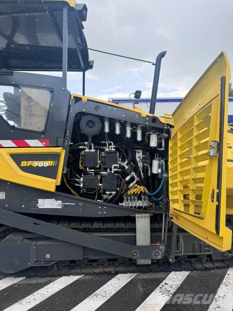 Bomag BF 700 C-3 L Espalhadoras de asfalto
