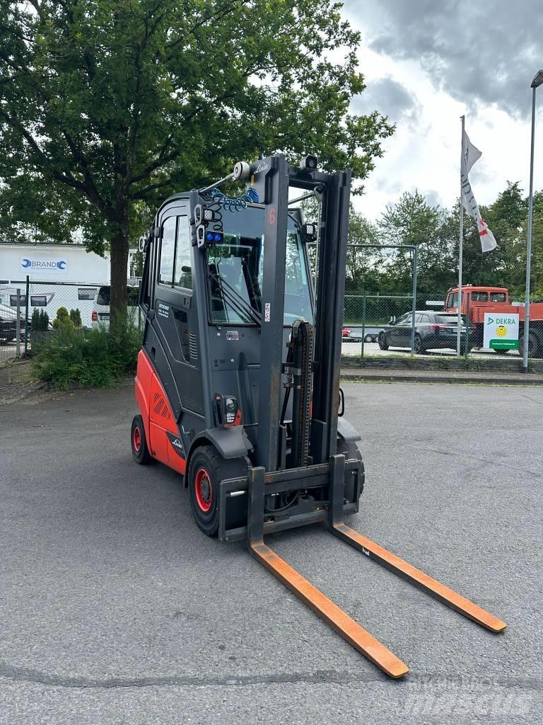 Linde H25T Empilhadores a gás
