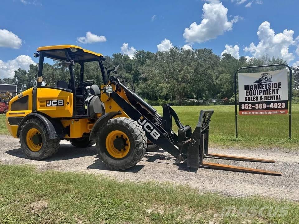 JCB 407 Carregadeiras de rodas