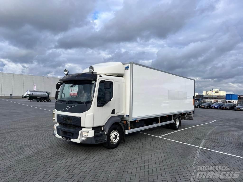 Volvo FL210 Caminhões de caixa fechada