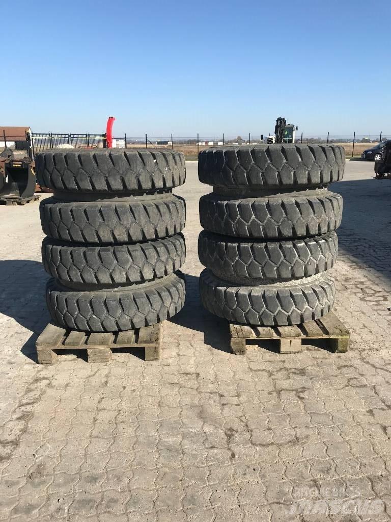 Dunlop 365/80R20 Pneus