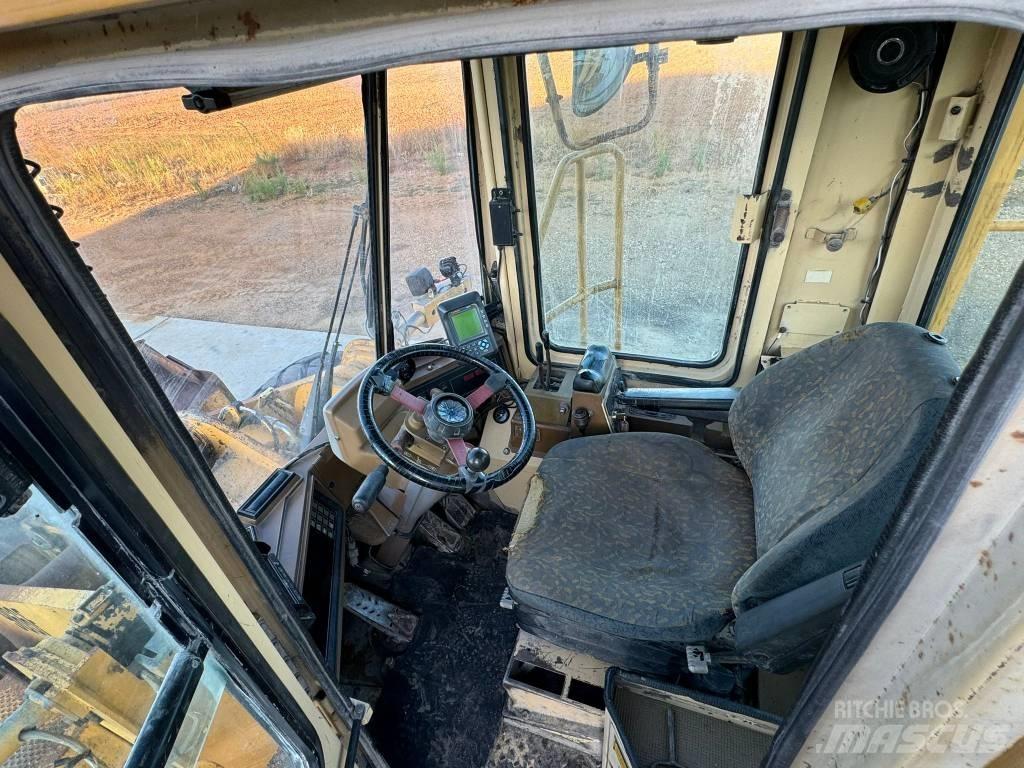 CAT 966 F Carregadeiras de rodas