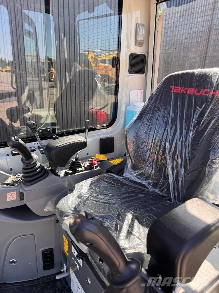 Takeuchi TB 320 Miniescavadeiras