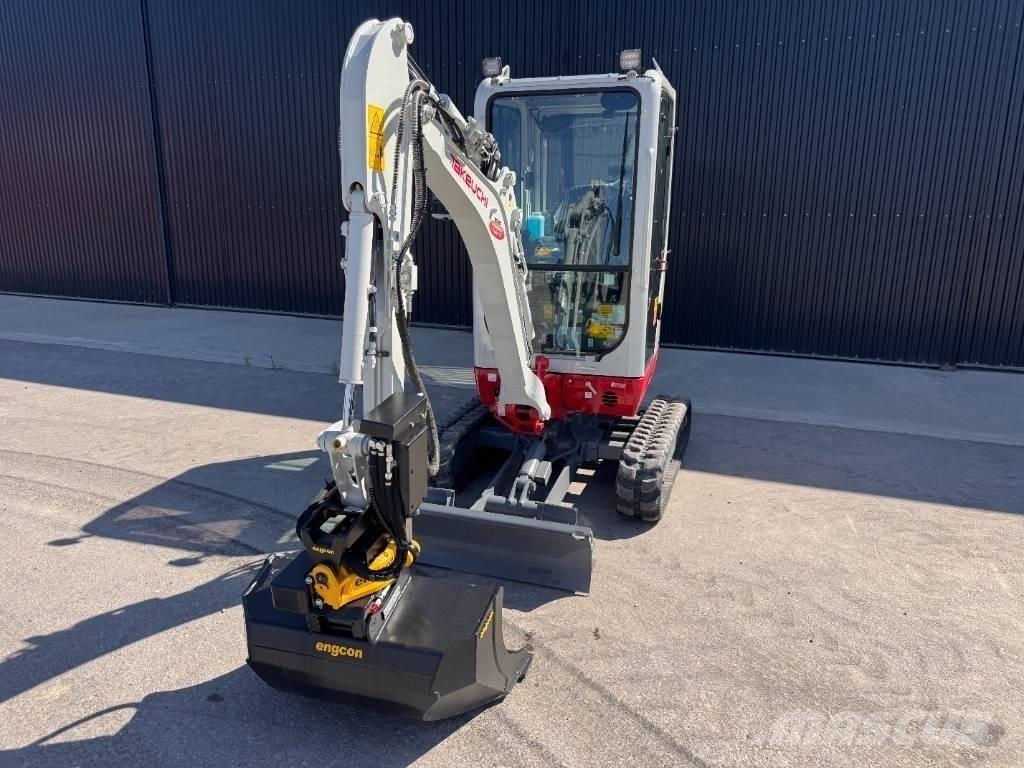 Takeuchi TB 320 Miniescavadeiras