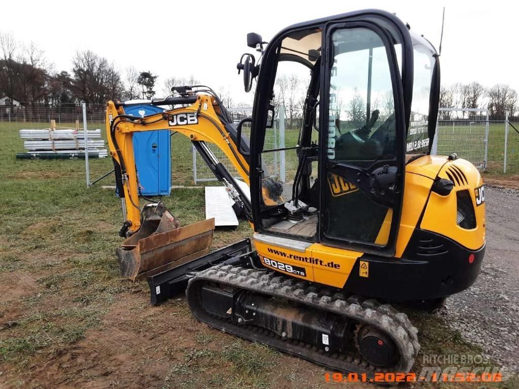 JCB 8029 CTS Miniescavadeiras