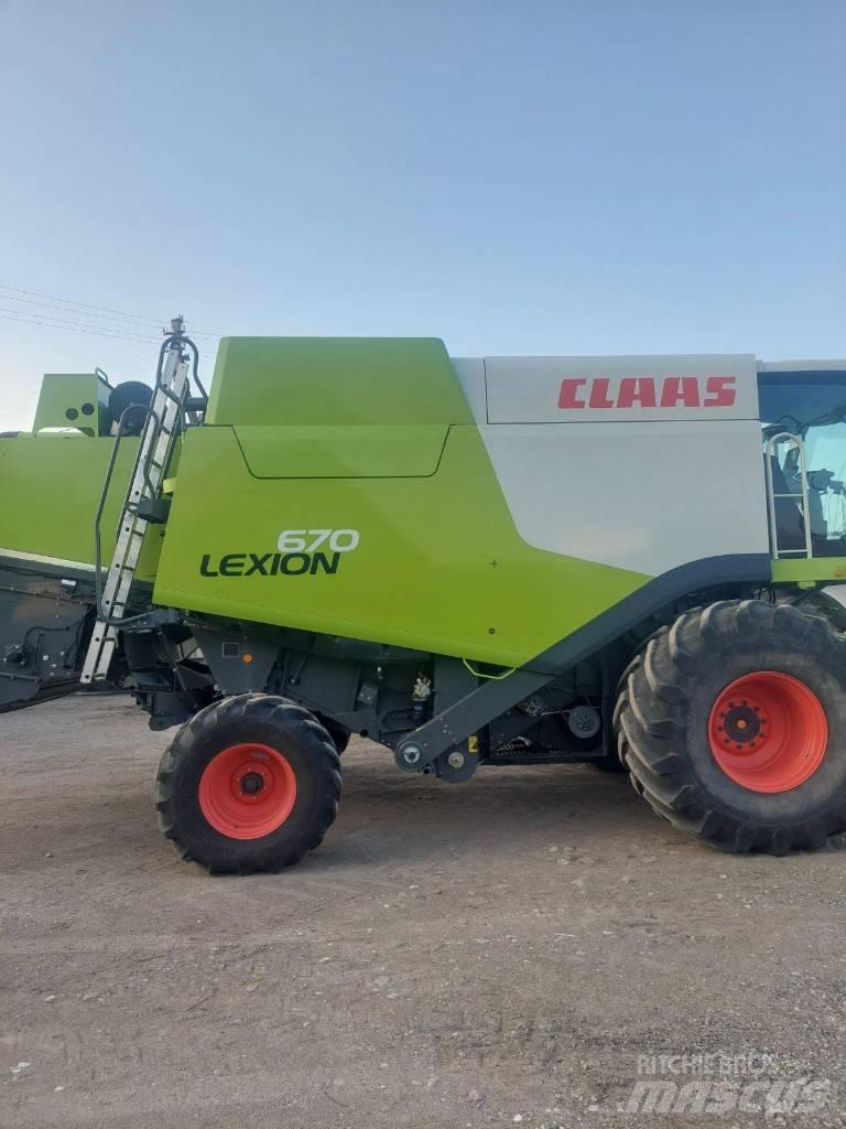 CLAAS Lexion 670 Ceifeiras debulhadoras