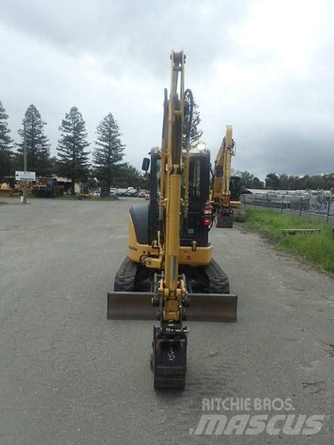 Komatsu PC35MR-5 Miniescavadeiras