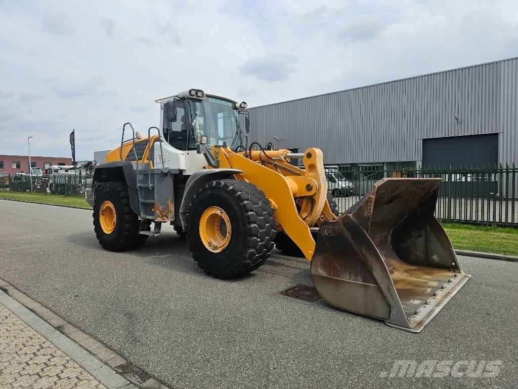 Liebherr L 580 Carregadeiras de rodas