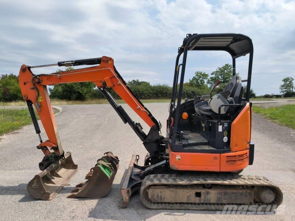 Hitachi ZX 26 U-5A Miniescavadeiras