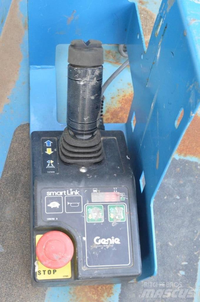 Genie GRC 12 Plataformas de Mastro Vertical