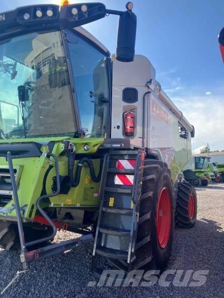 CLAAS TRION 750 Ceifeiras debulhadoras