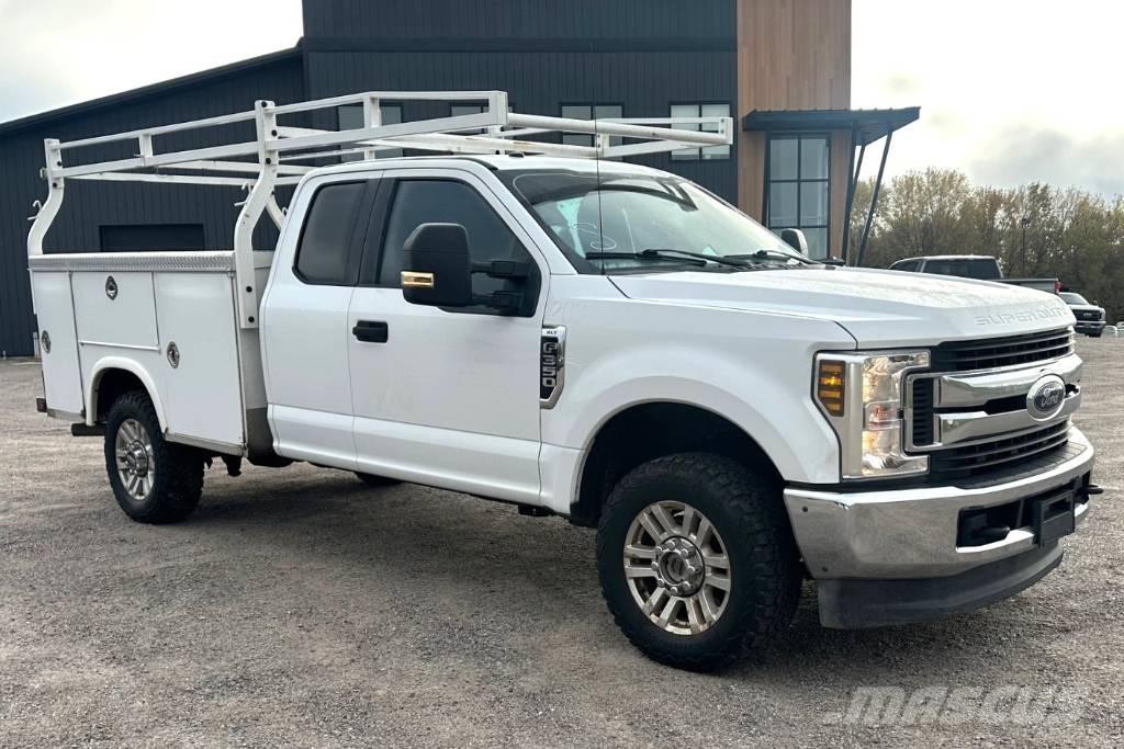 Ford F 350 XLT SD Pick up de caixa aberta
