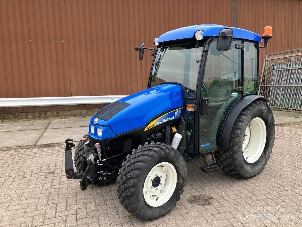 New Holland 3040 Tratores Agrícolas usados