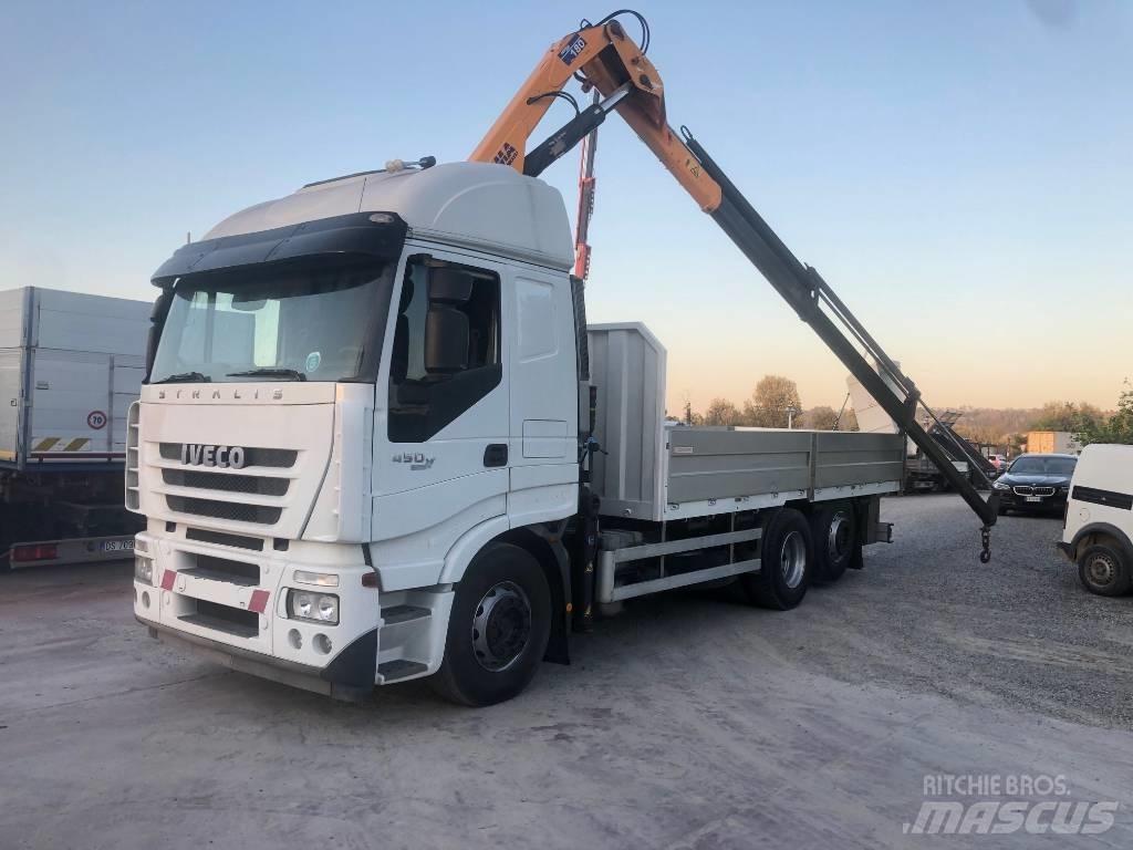 Iveco Stralis 450 Caminhões de caixa fechada