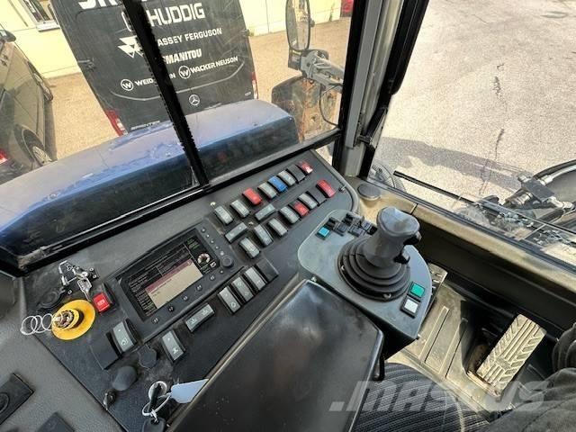 Huddig 1260B City Retroescavadeiras
