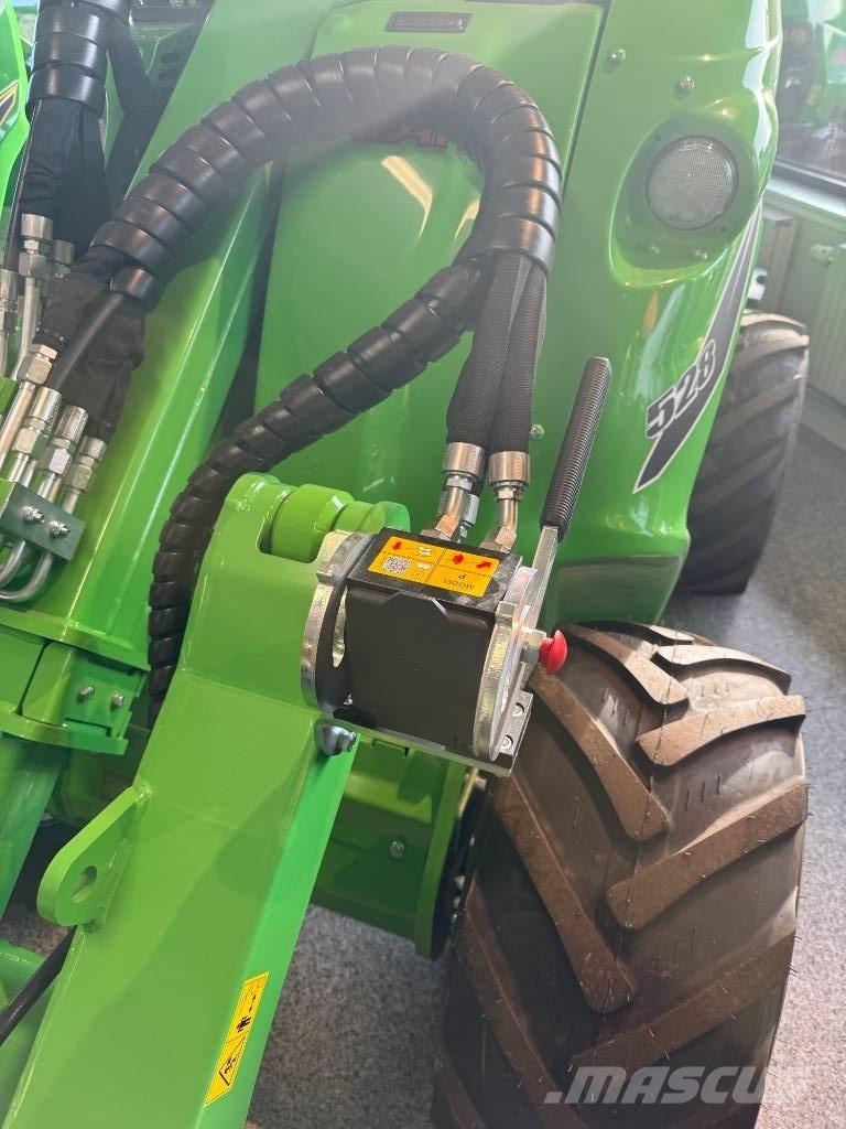 Avant 528 Minicarregadeiras