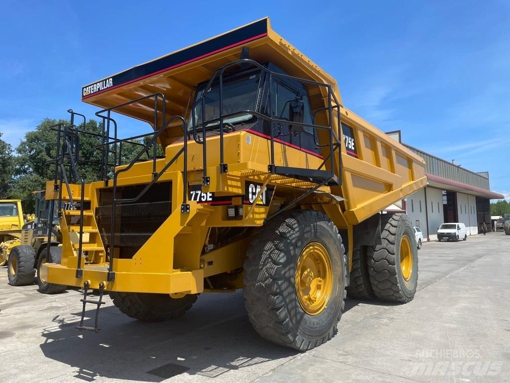CAT Dumper 775E Camiőes basculantes rígidos