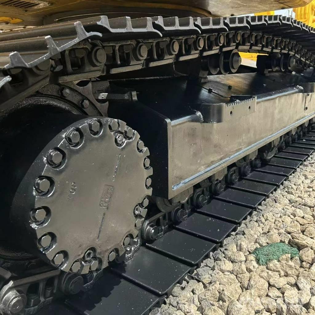 Komatsu PC 200-8 Escavadeiras de esteiras