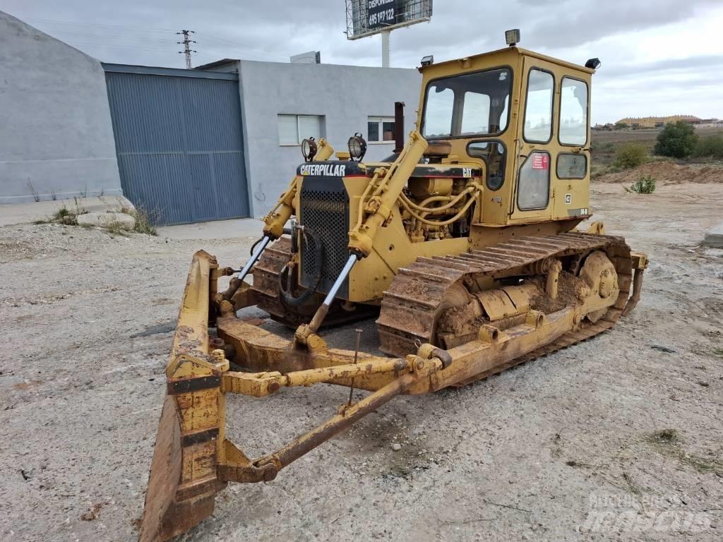 CAT D 4 D Dozers - Tratores rastos