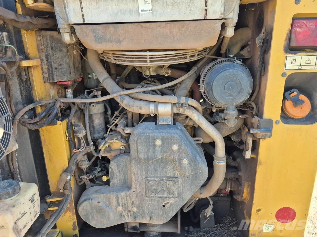 CAT 249 D Minicarregadeiras