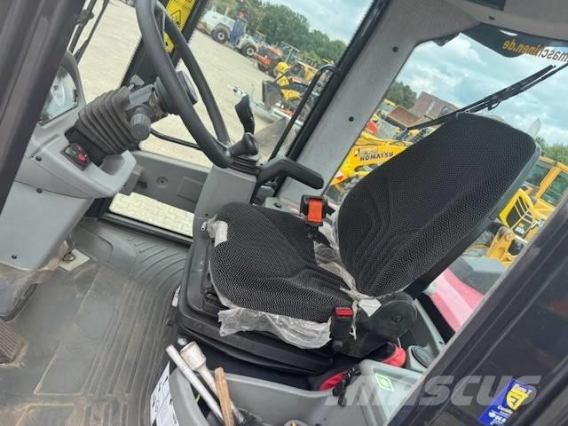 Yanmar V 80-5 Carregadeiras de rodas