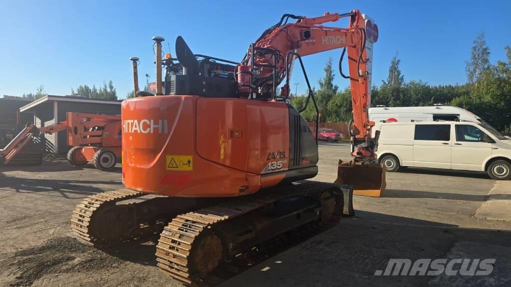 Hitachi ZX 135 US-6 Escavadeiras de esteiras