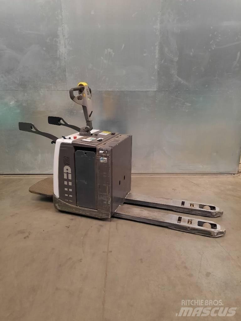 UniCarriers PMR200P Porta-paletes com plataforma
