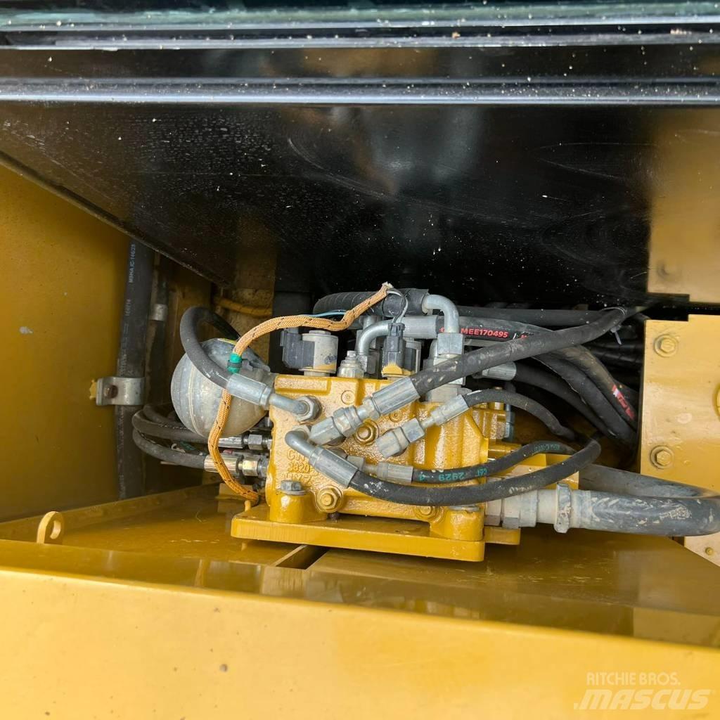 CAT 306E Miniescavadeiras