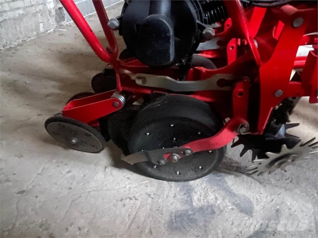 Väderstad TPV 12 Semeadoras de precisão