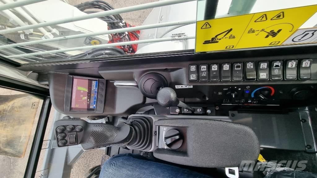 Takeuchi TB 257 FR Miniescavadeiras