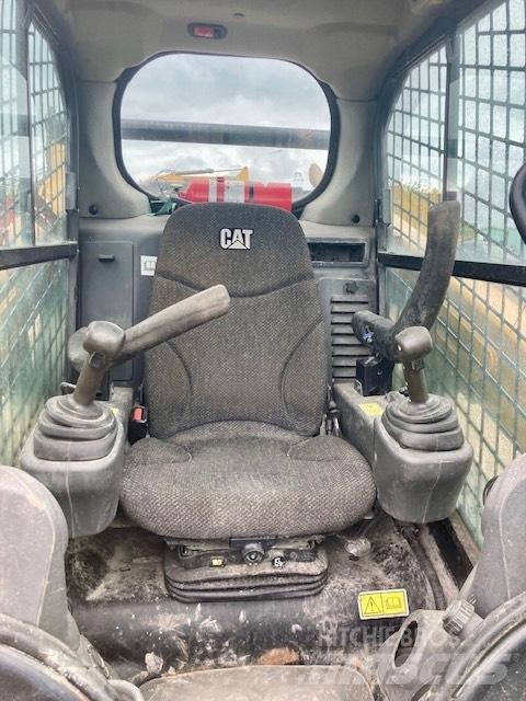 CAT 259 D Minicarregadeiras