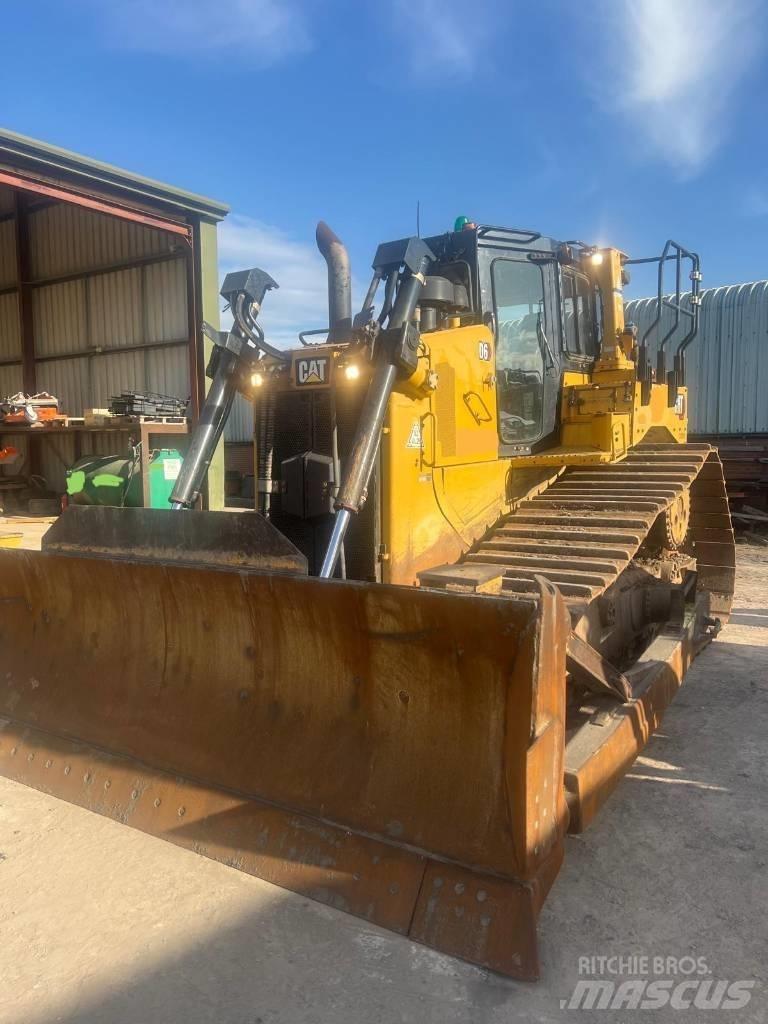 CAT D 6 T LGP Dozers - Tratores rastos