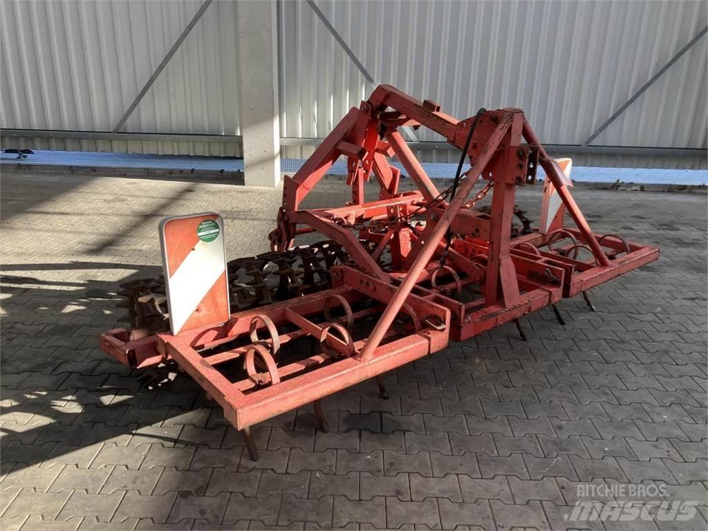  UNBEKANNT SBK 300 Cultivadoras