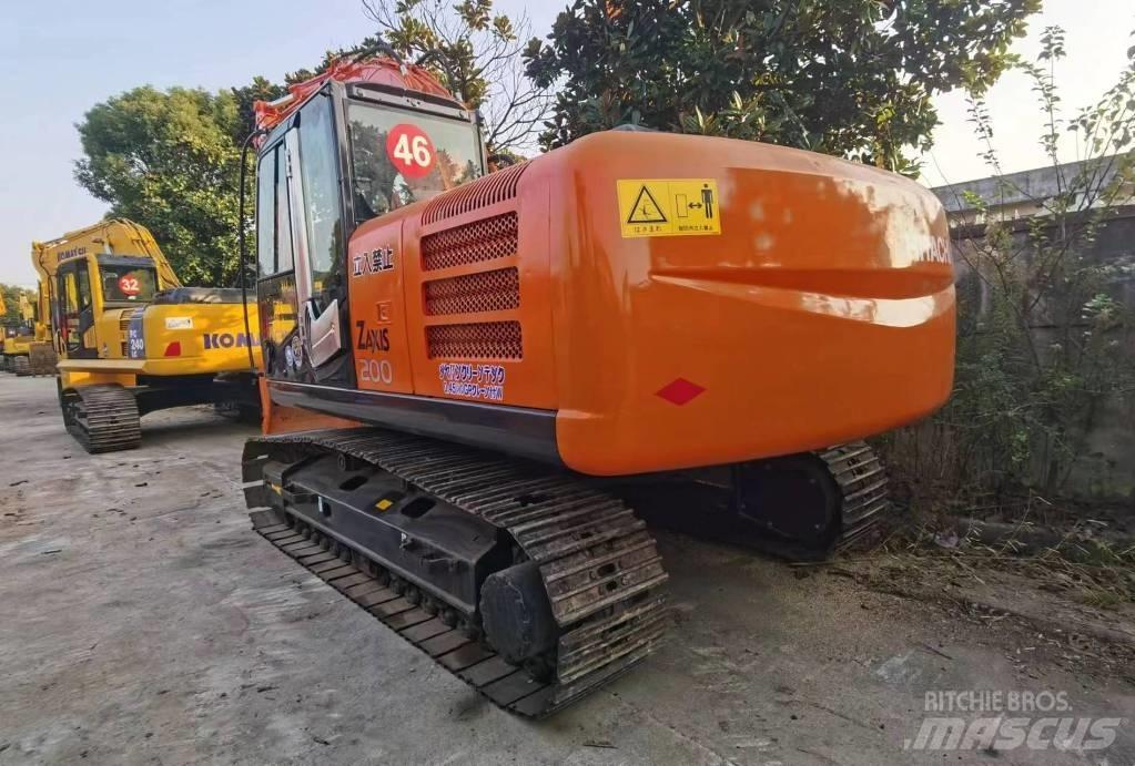 Hitachi ZX 200 Escavadeiras de esteiras
