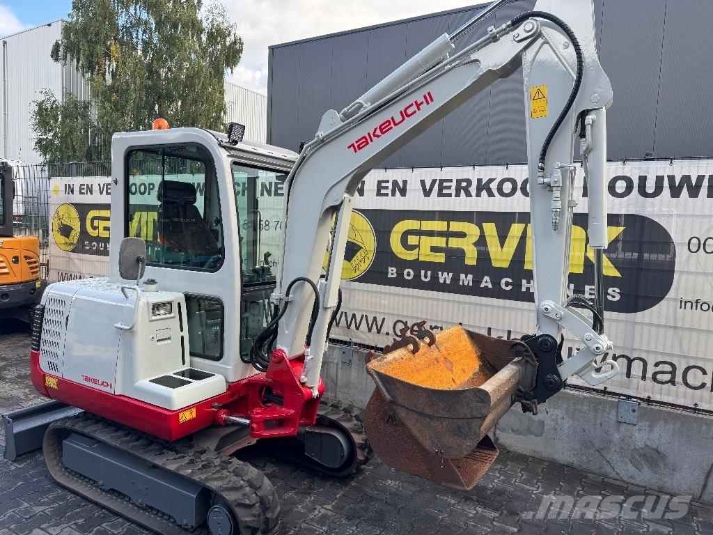 Takeuchi TB125 Miniescavadeiras
