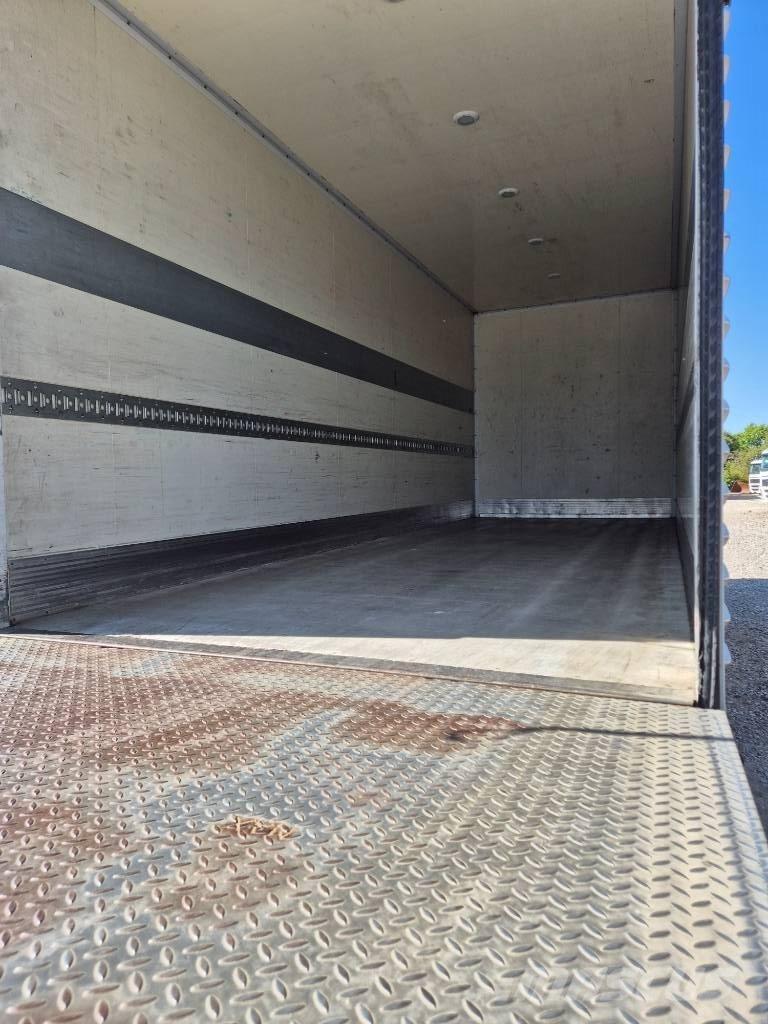 DAF XF 460 6x2 // Lift Caminhões de caixa fechada