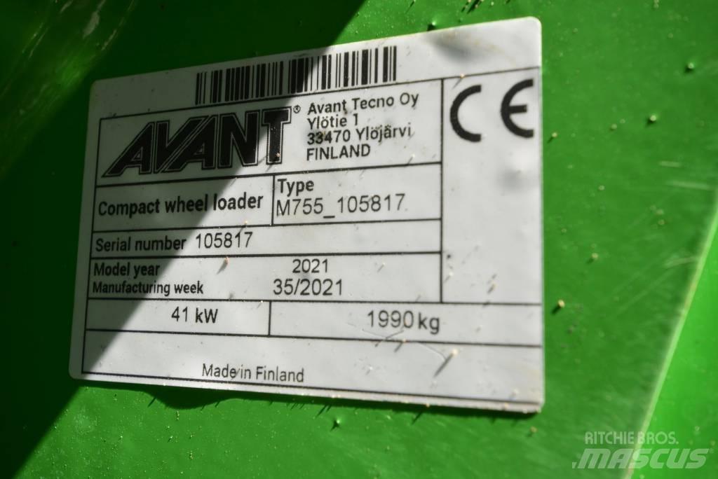 Avant 755 i Mini carregadoras