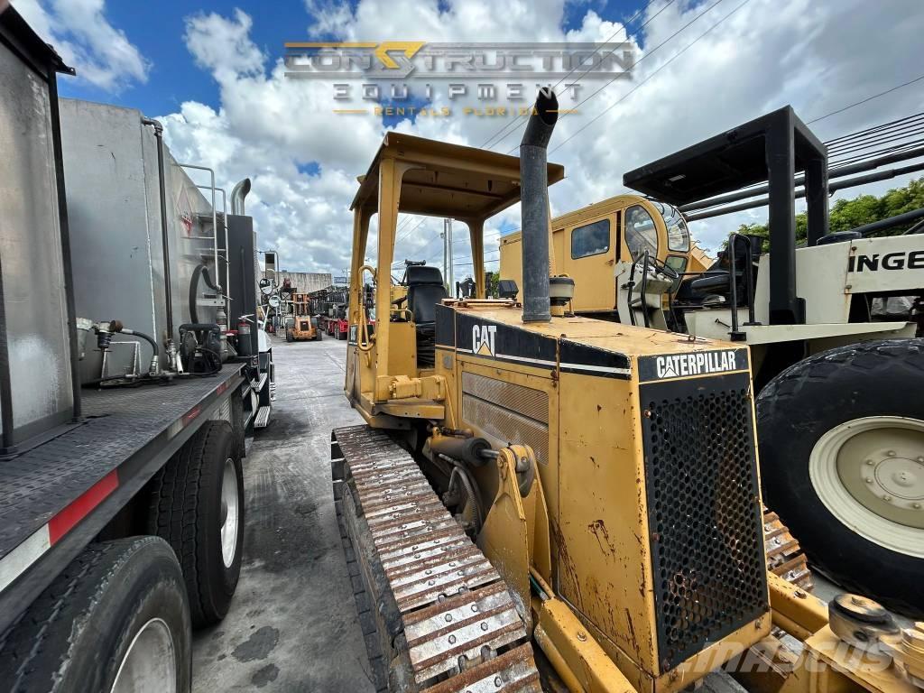 CAT D 3 C III Dozers - Tratores rastos