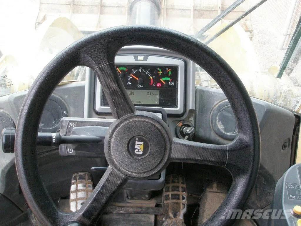 CAT 950M Carregadeiras de rodas