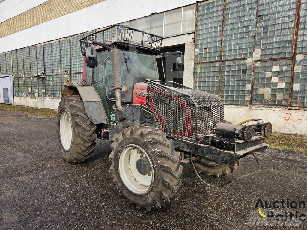 Valtra A 93H Tratores Agrícolas usados
