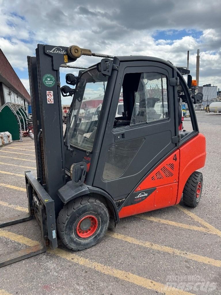 Linde H25D-02 Empilhadores Diesel