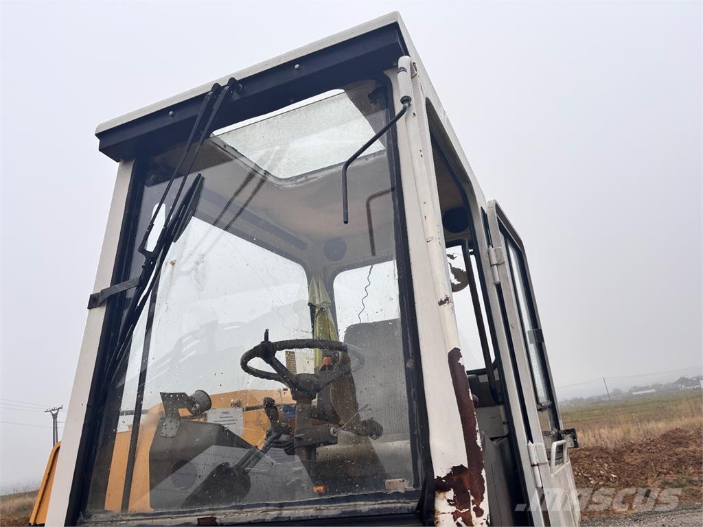 Liebherr A 310 B Construção - Outros
