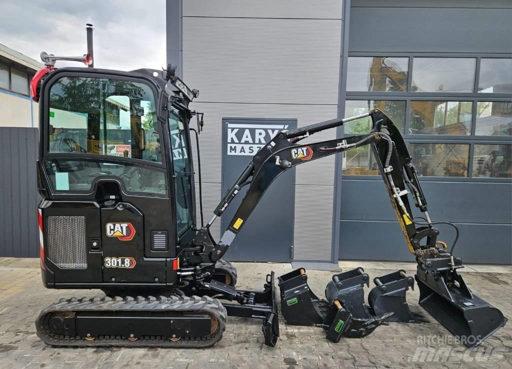 CAT 301.8 CR Miniescavadeiras
