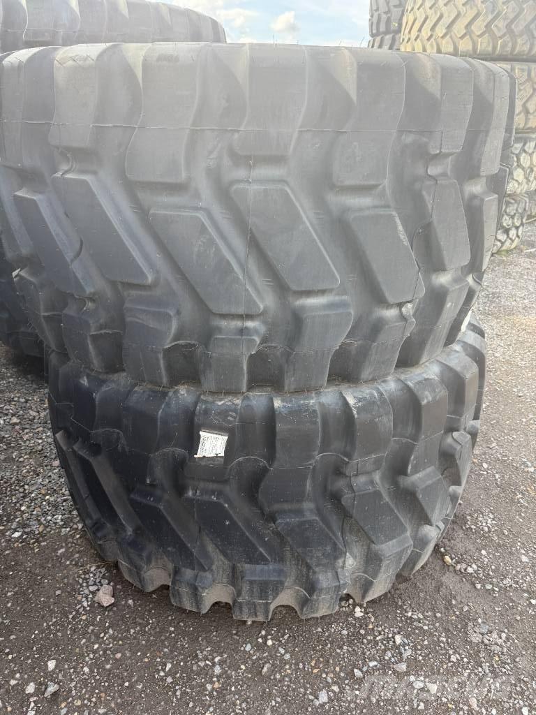 Goodyear 750/65R25 Pneus
