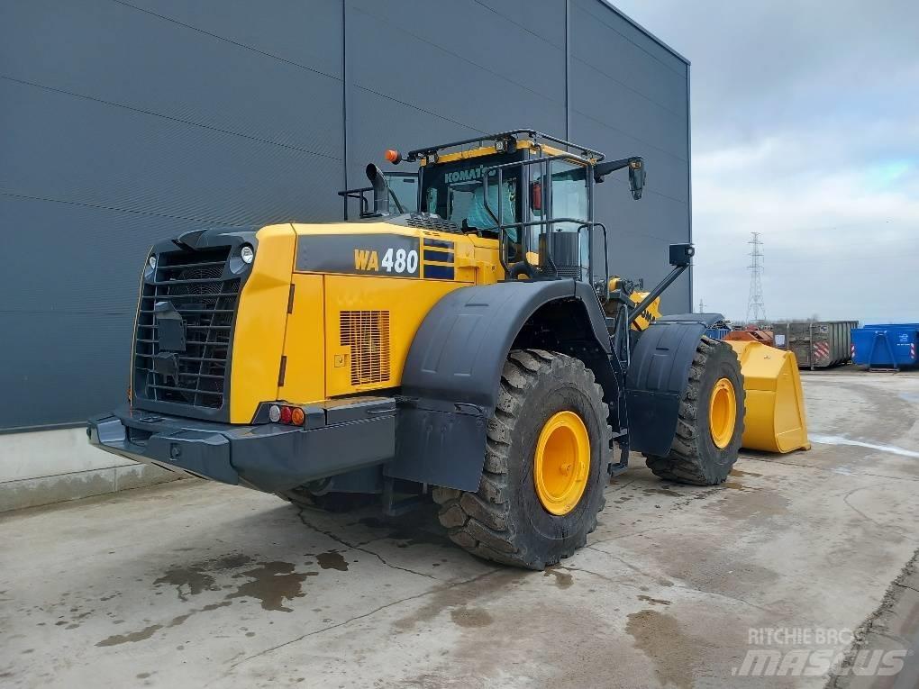 Komatsu WA480-8E0 Carregadeiras de rodas
