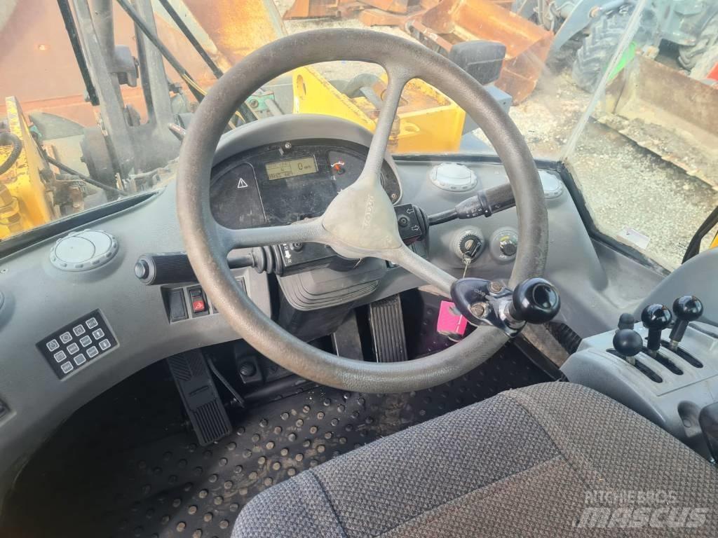 Volvo L 120 E Carregadeiras de rodas